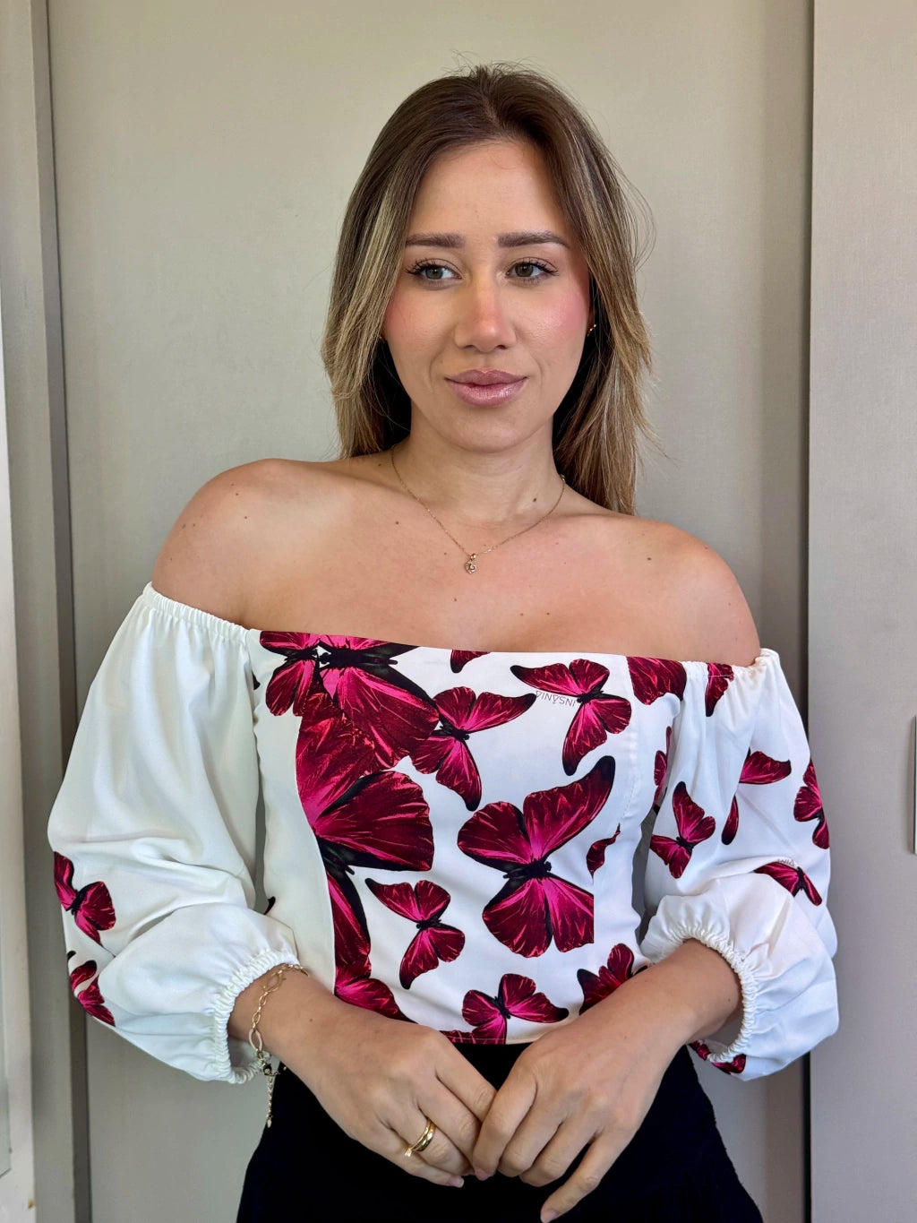 Cropped Manga - Suzi Rosa
