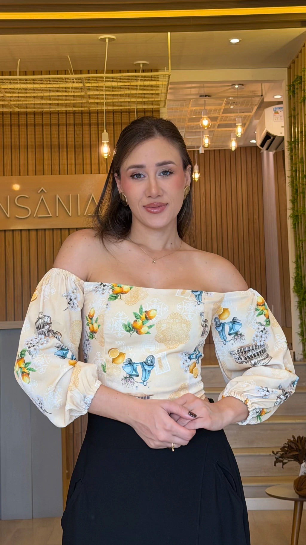 Cropped Manga - Tânia estampa Itália Amarelo